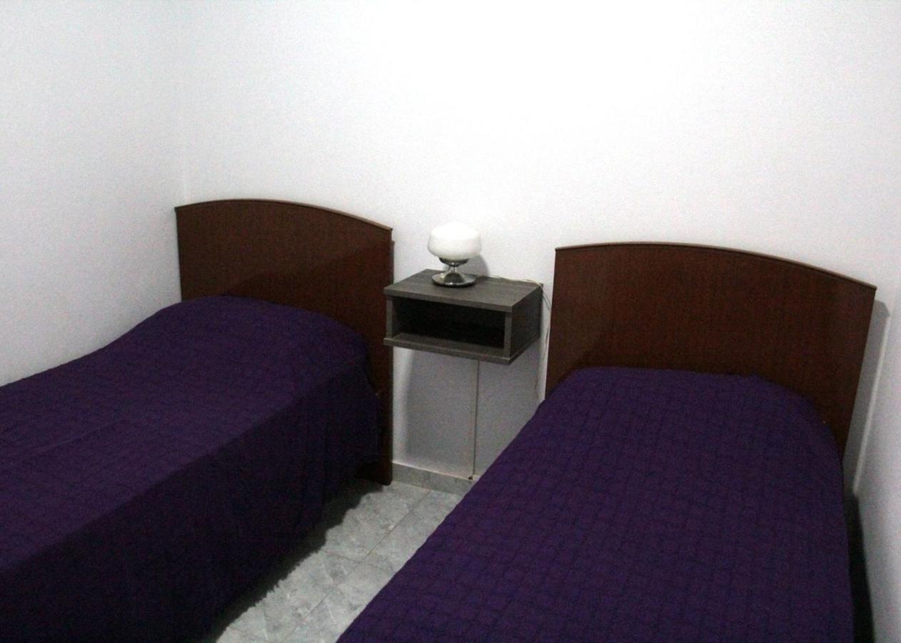 Alojamiento Sarmiento General Alvear  Extérieur photo