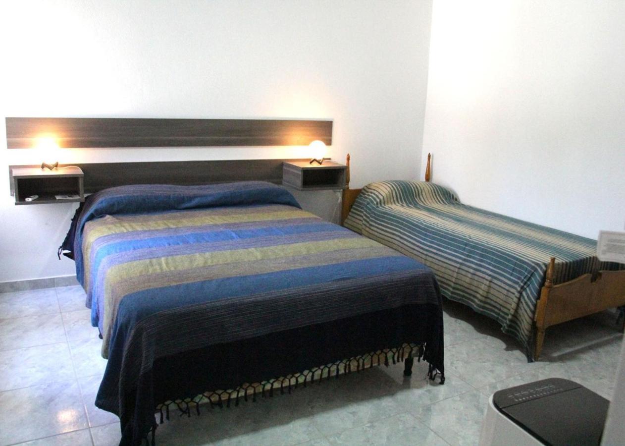 Alojamiento Sarmiento General Alvear  Extérieur photo