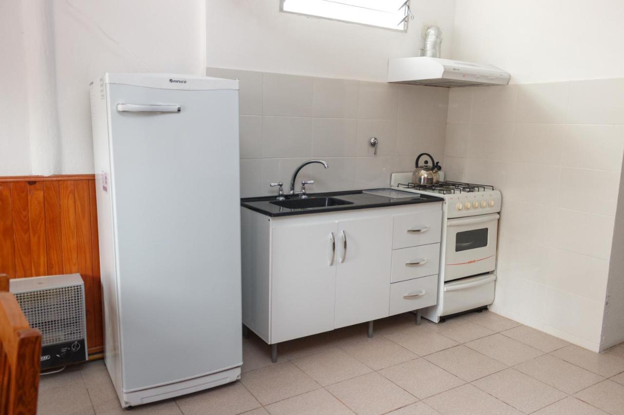 Alojamiento Sarmiento General Alvear  Extérieur photo